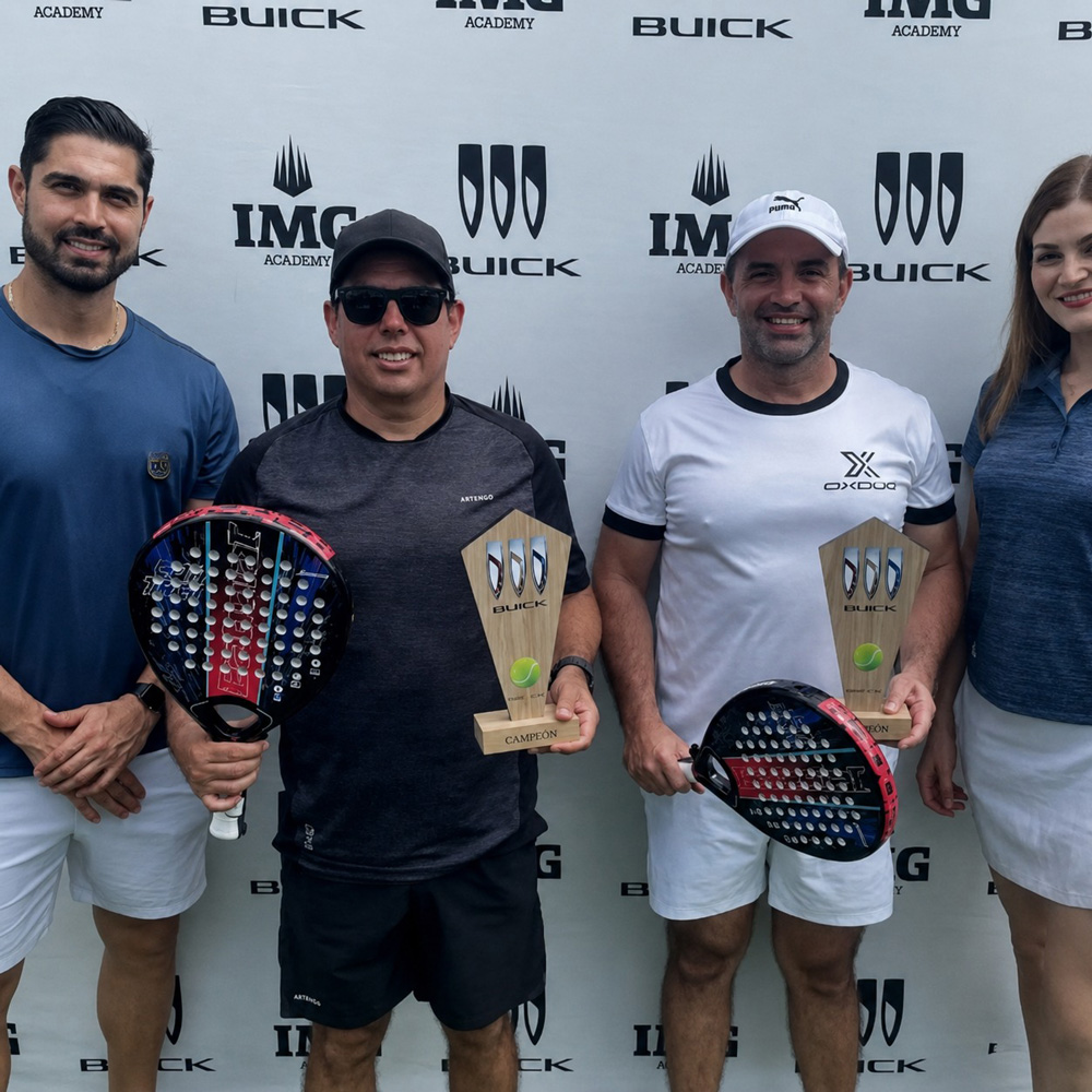 Jorge Mario Blanco en torneo de pádel